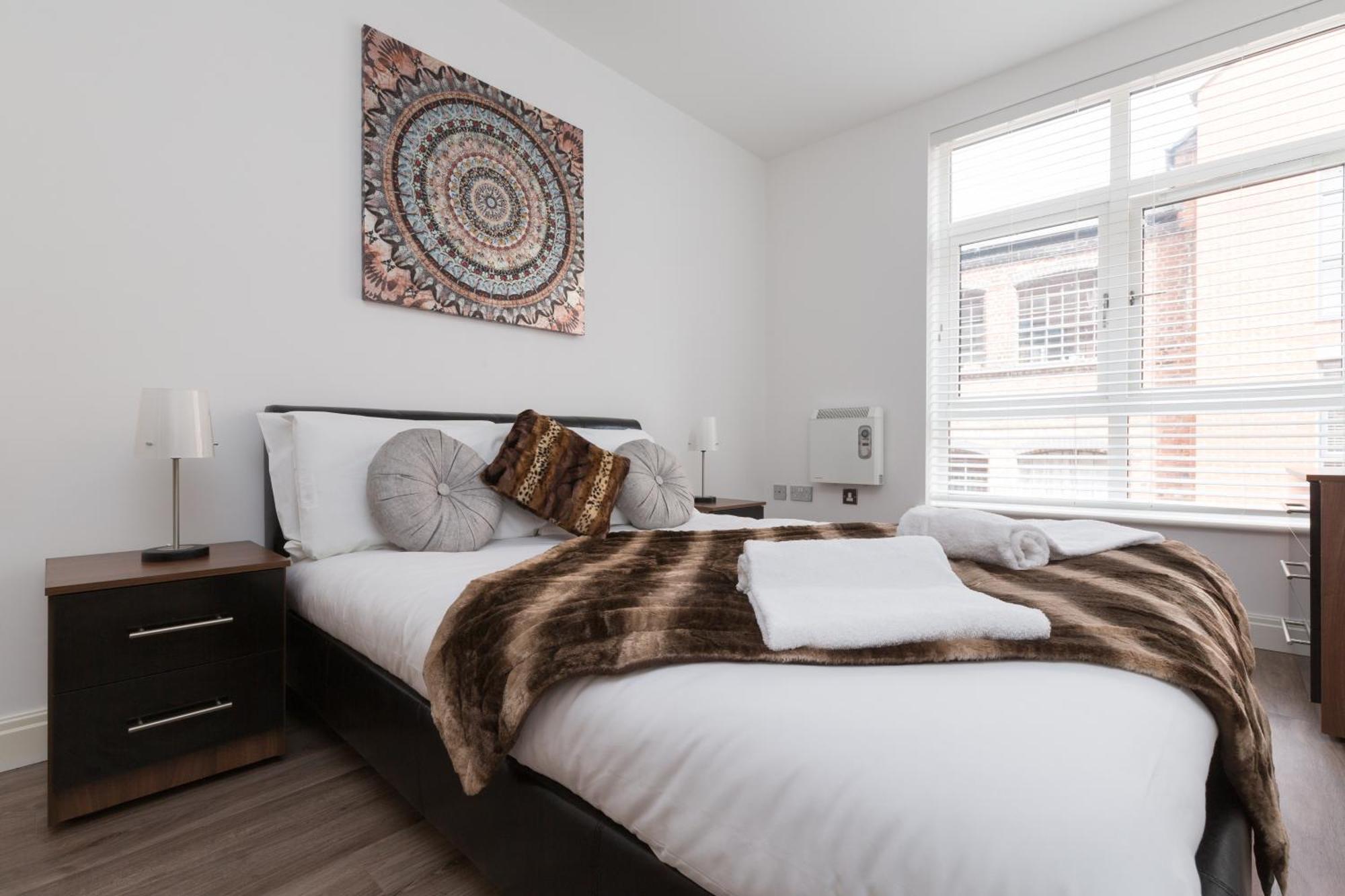 24-7 Secured City Centre Apartments With Free Underground Parking And Wifi バーミンガム エクステリア 写真