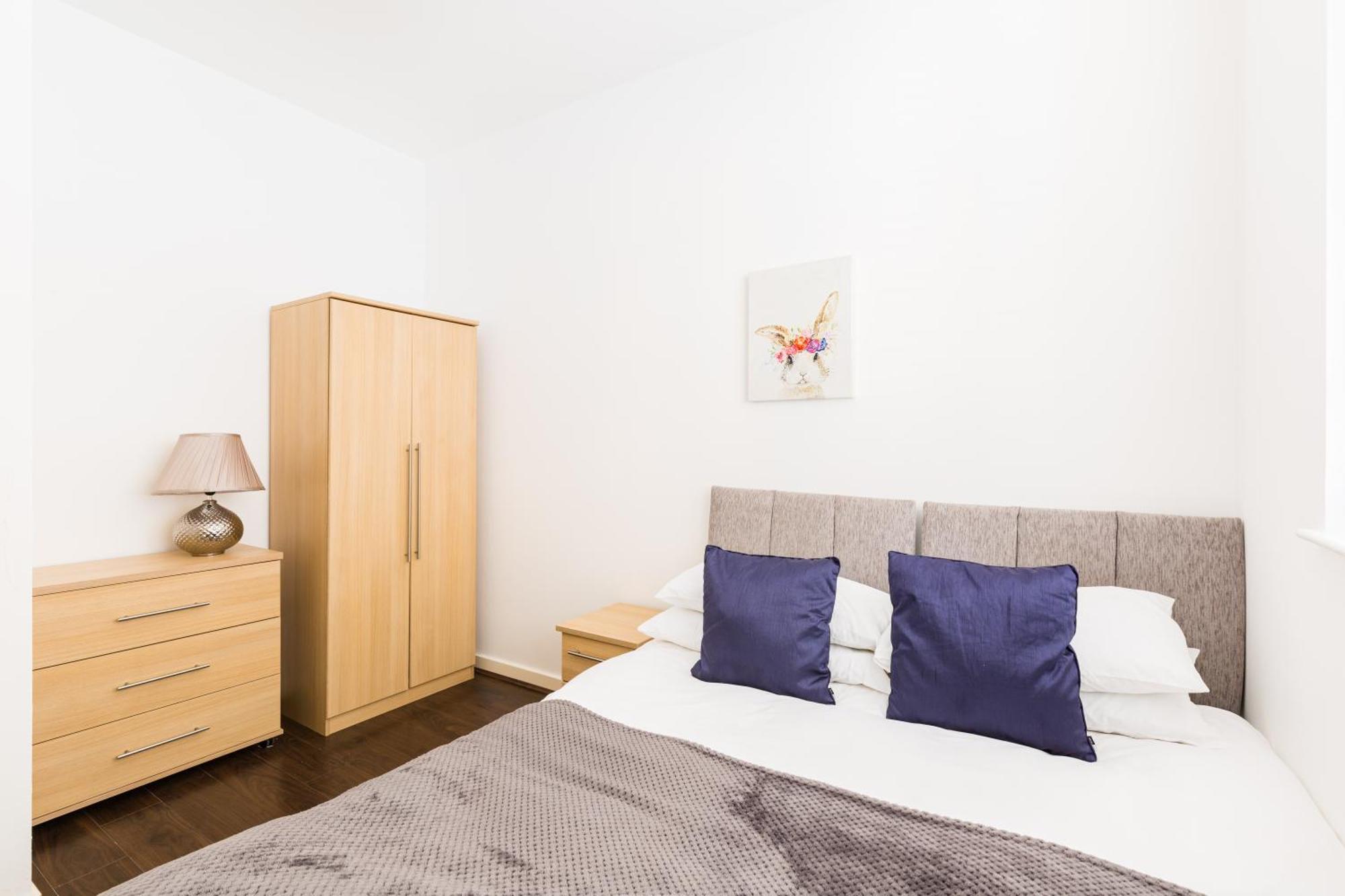 24-7 Secured City Centre Apartments With Free Underground Parking And Wifi バーミンガム エクステリア 写真