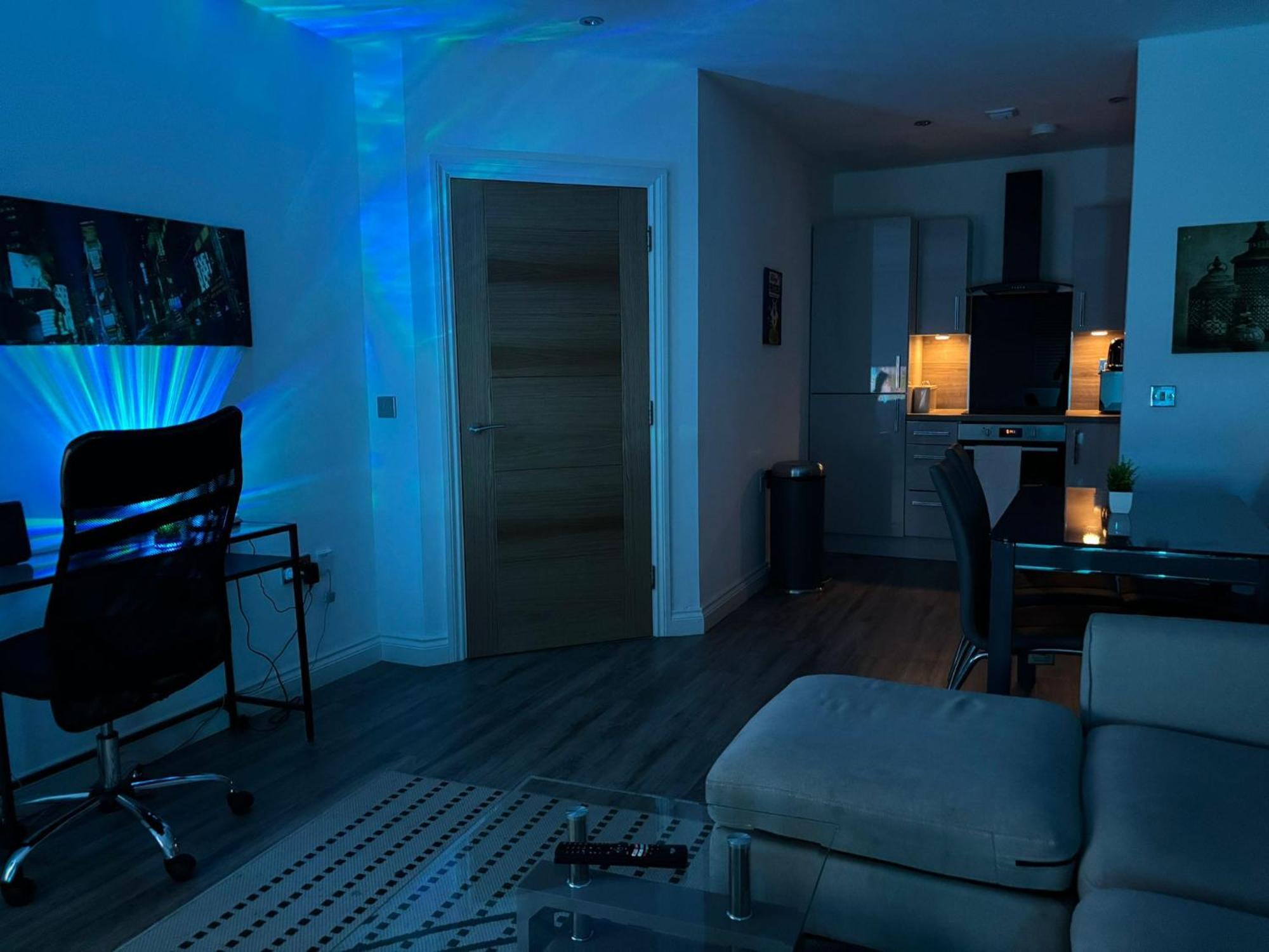 24-7 Secured City Centre Apartments With Free Underground Parking And Wifi バーミンガム エクステリア 写真