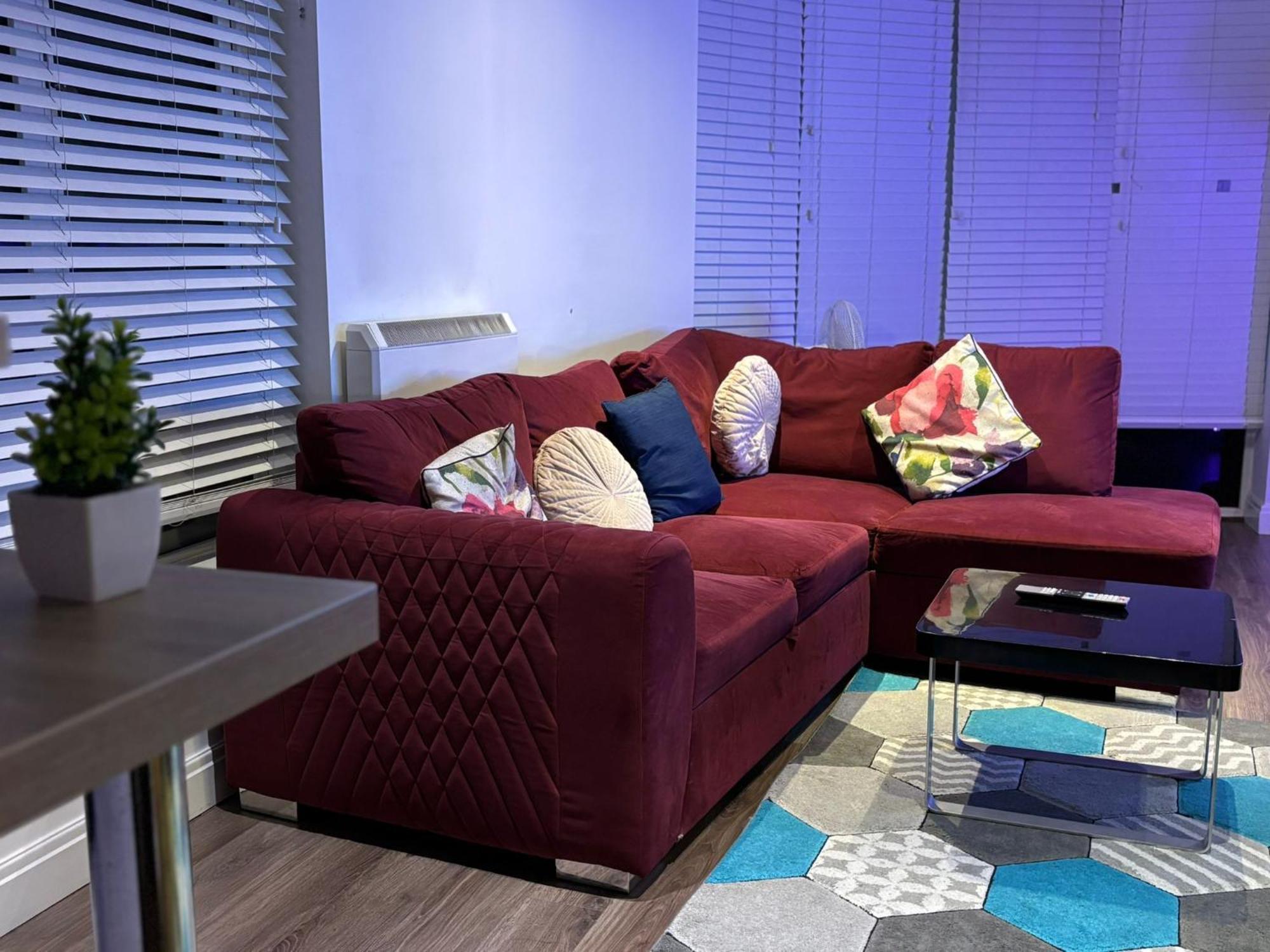 24-7 Secured City Centre Apartments With Free Underground Parking And Wifi バーミンガム エクステリア 写真