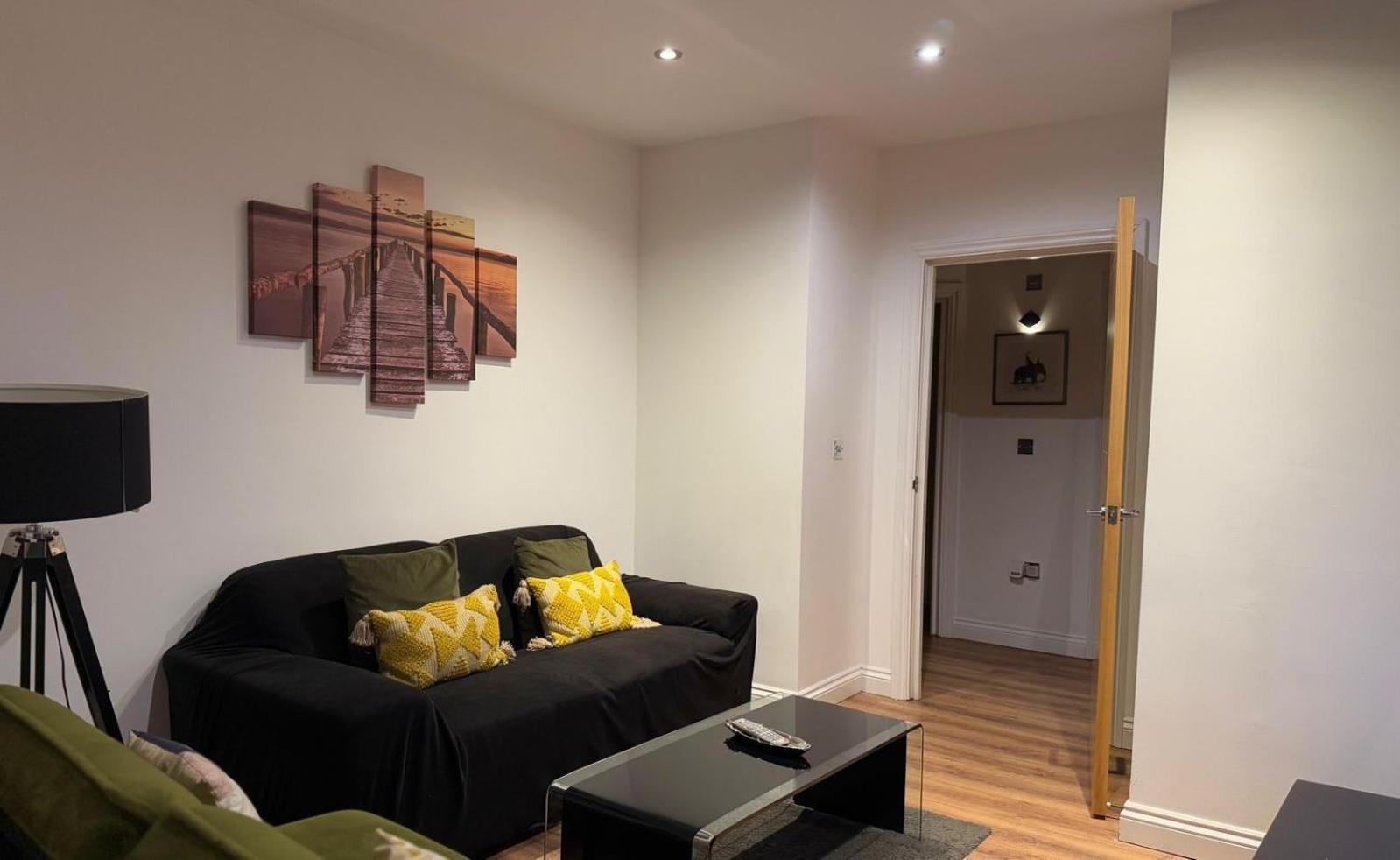 24-7 Secured City Centre Apartments With Free Underground Parking And Wifi バーミンガム エクステリア 写真